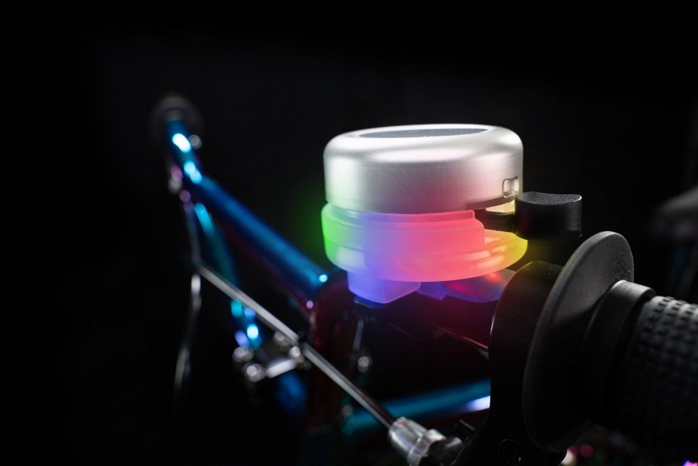 Brightz Clopotel argintiu cu lumini led multicolore pentru bicicleta