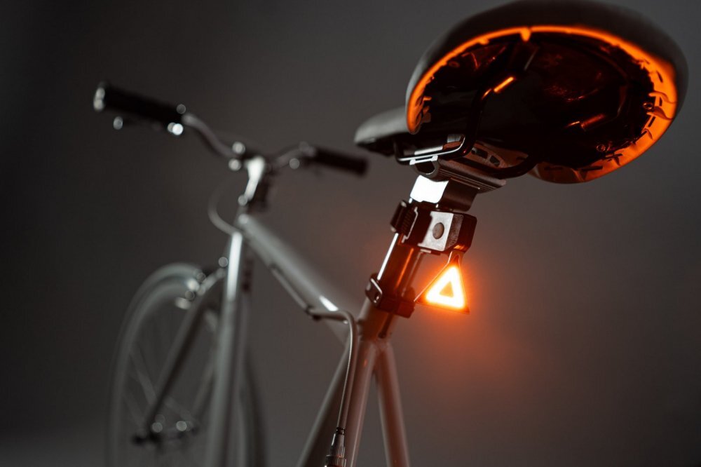Brightz Lumina de siguranta Stop led RBG spate bicicleta cu 5 efecte luminoase Taillight