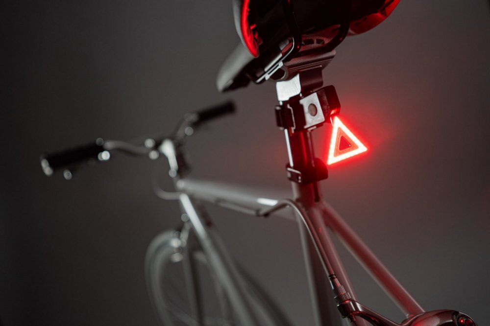 Brightz Lumina de siguranta Stop led RBG spate bicicleta cu 5 efecte luminoase Taillight