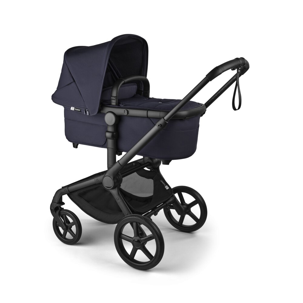 Bugaboo Carucior 2 in 1 Fox 5 Renew Black Deep Indigo cu maner reglabil reversibil suspensii cadru din aluminiu