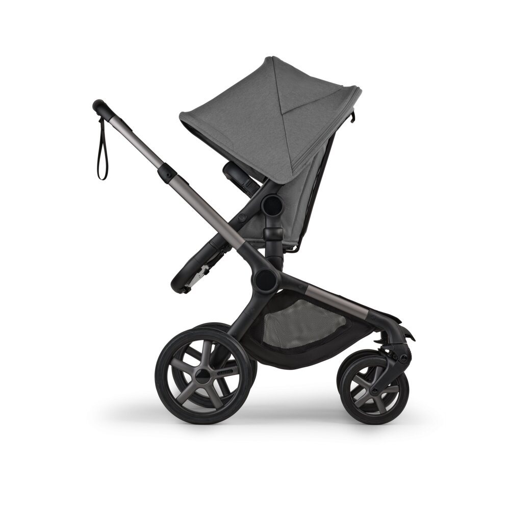 Bugaboo Carucior 2 in 1 Fox 5 Renew Graphite Moon Grey cu maner reglabil reversibil suspensii cadru din aluminiu