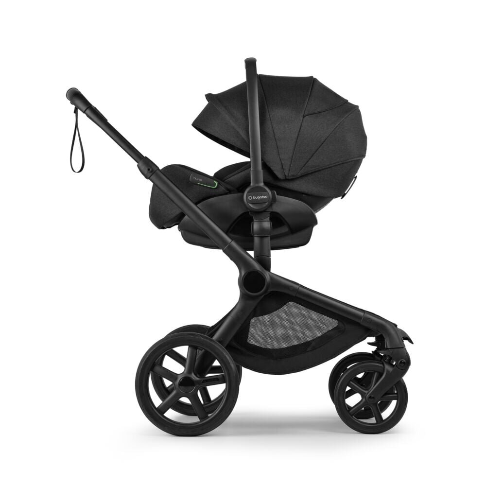 Bugaboo Scoica auto pentru copii Otter Mineral Washed Black