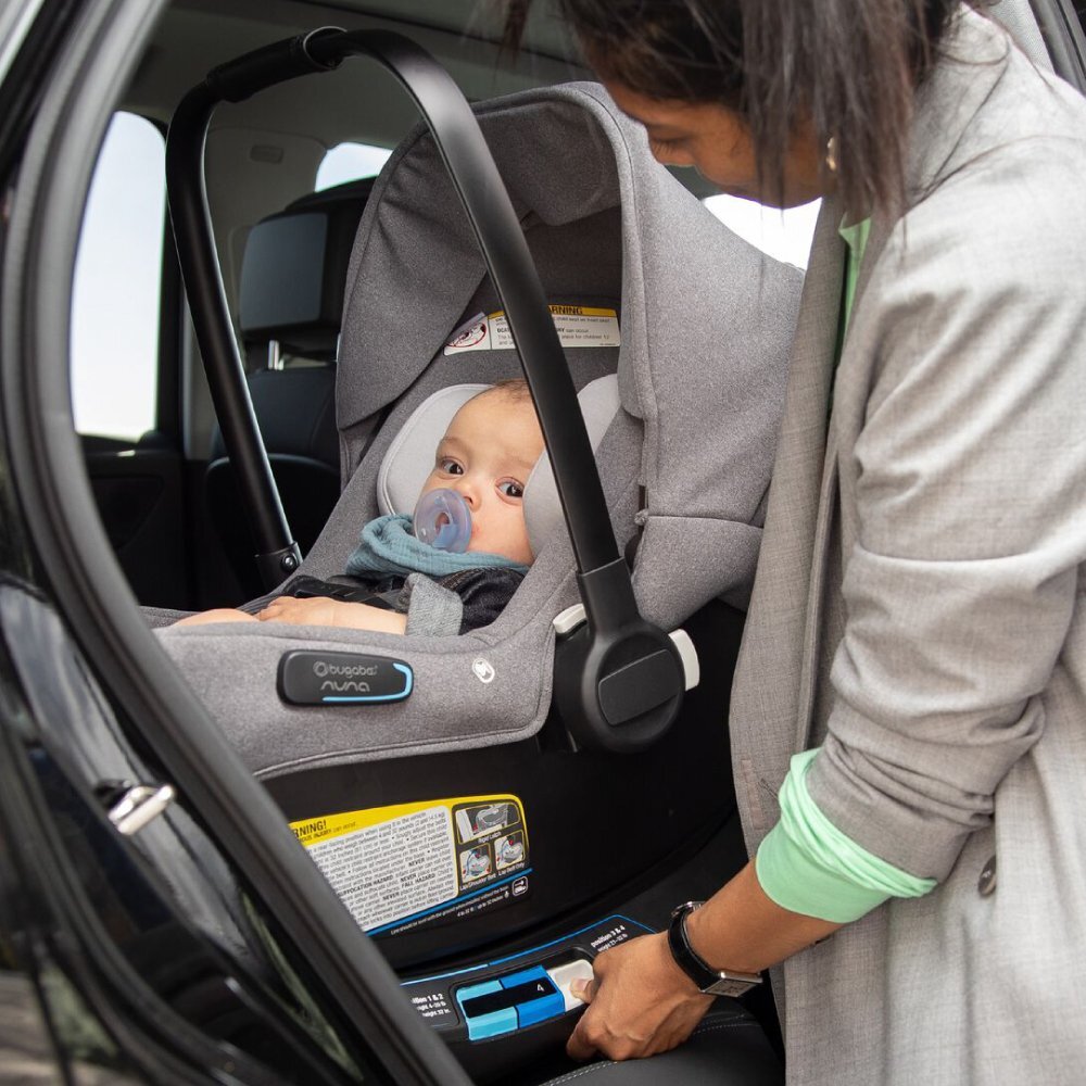 Bugaboo Scoica auto Turtle Air 360 black i-Size