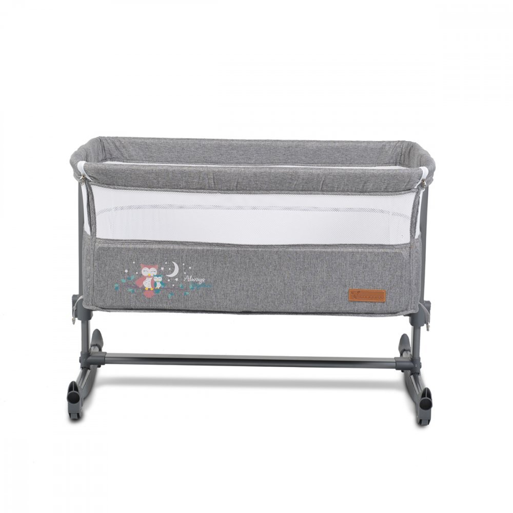 CANGAROO Patut Co-Sleeper pentru bebelusi Always Together Grey cu laterala culisanta5 pozitii de reglare inaltimepozitie antirefluxpicioare antiderapantefunctie atasare la patul parinteluisistem leganarehusa detasabila
