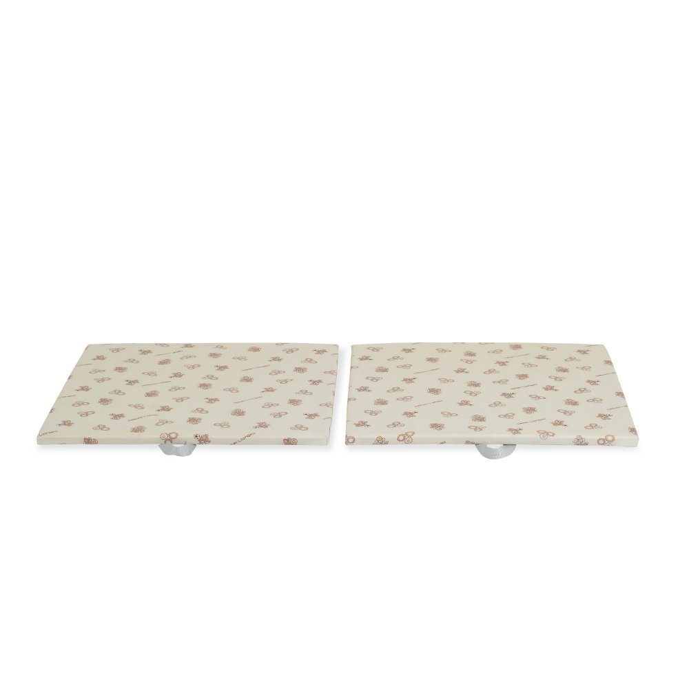 CANGAROO Patut pliabil din lemn pentru copii Nova 124.5x65x86 cm somiera reglabila pe 3 nivele de inaltime 4 roti cu sistem de blocare materiale si vopsele sigure
