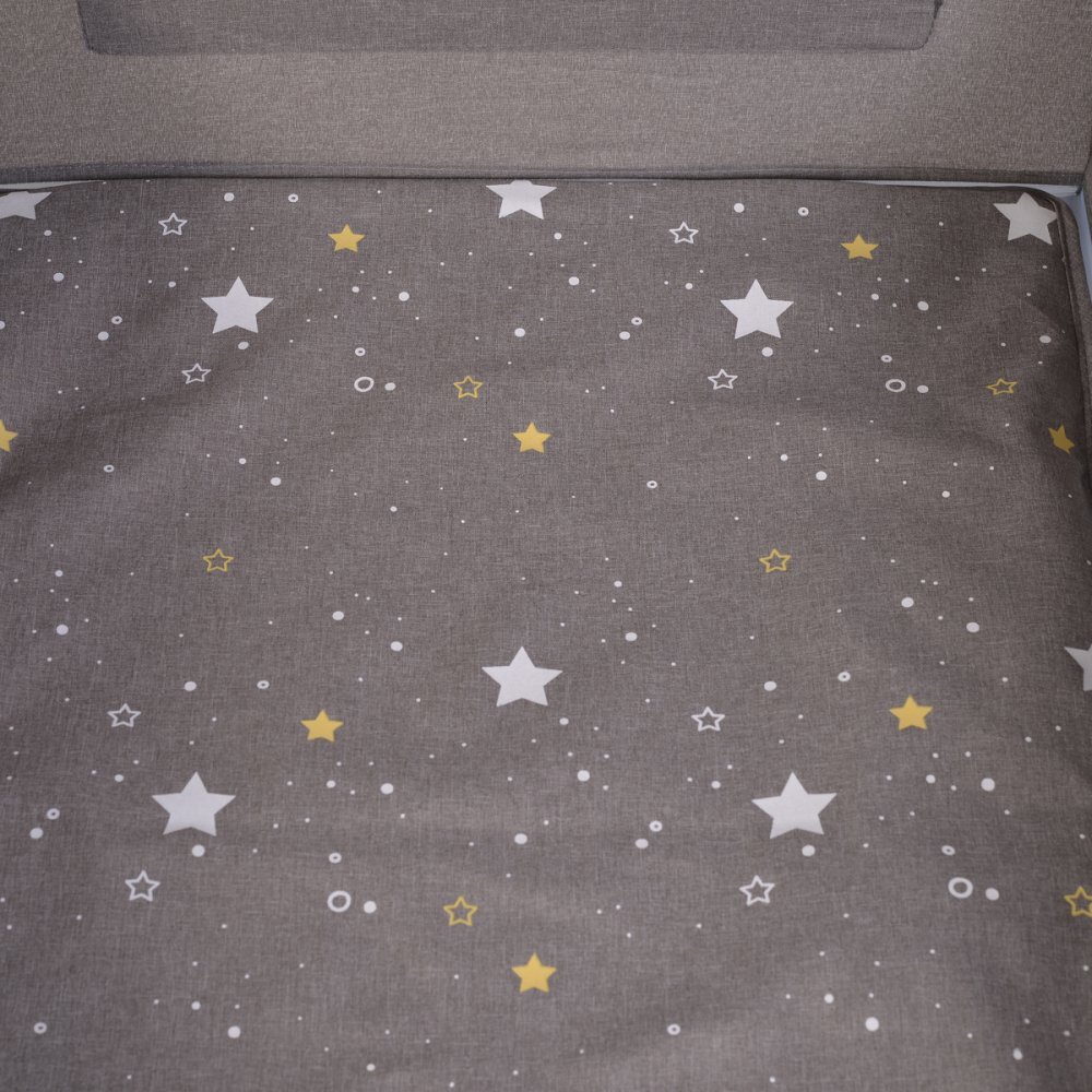 CANGAROO Patut pliabil pentru copii cu 2 nivele Once Upon a Time L2 Grey usa acces cu fermoar buzunar accesorii saltea pliabilacarusel muzical si geanta transport incluse