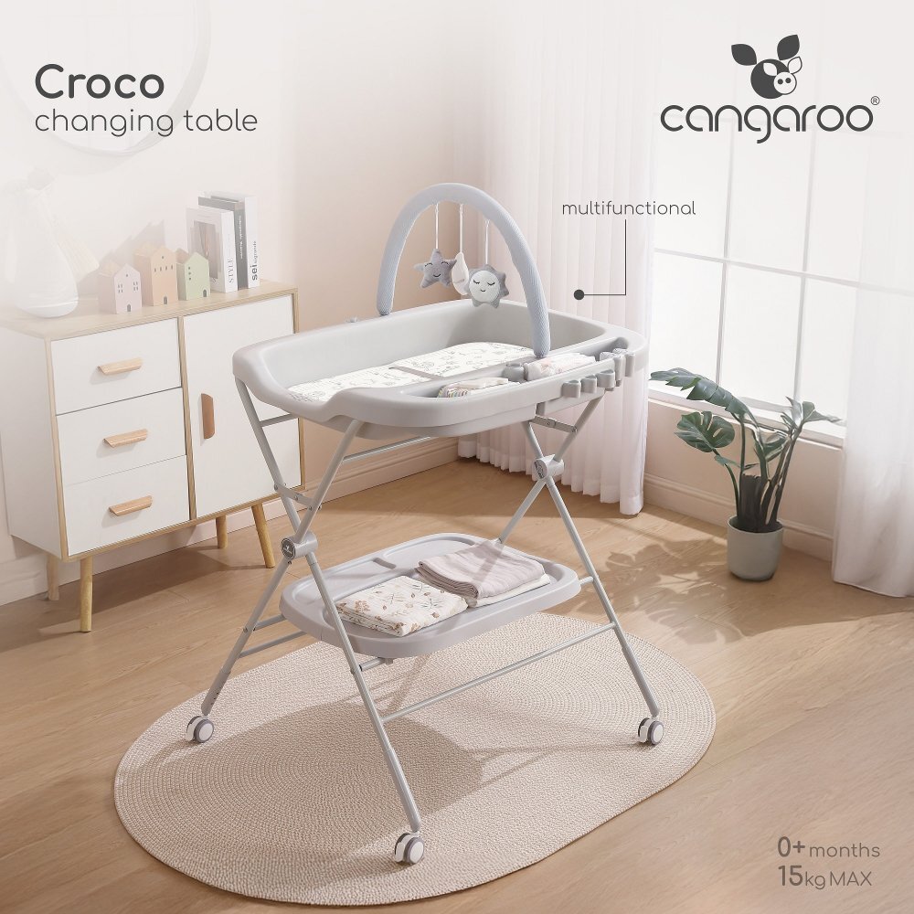 CANGAROO Set Multifunctional Masuta schimbat scutece pliabila cu Saltea Croco RozSaltea cu TaliometruHusa detasabila cu fermoarInaltime reglabila pe 5 niveleRoti cu blocareBara cu jucariiOrganizatorPolita accesorii