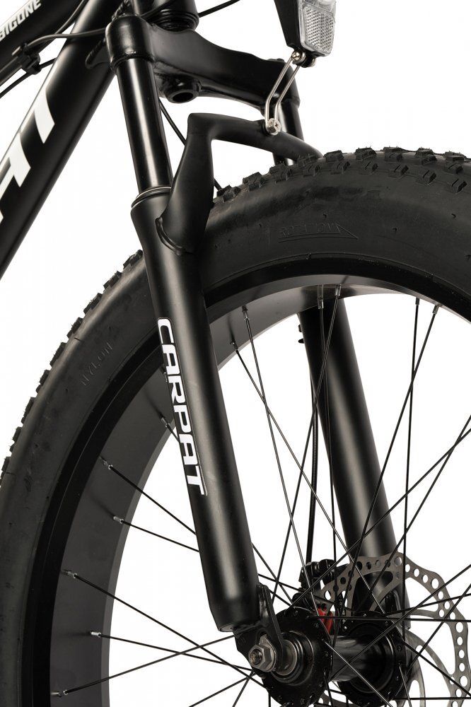 CARPAT Bicicleta MTB-Fat Bike Bigone C26278G NegruAlb Schimbator spate Shimano Altus 16 Viteze roti 26 inch Frane Mecanice Disc inaltime utilizator 150-195 cm greutate suportata 120 Kg