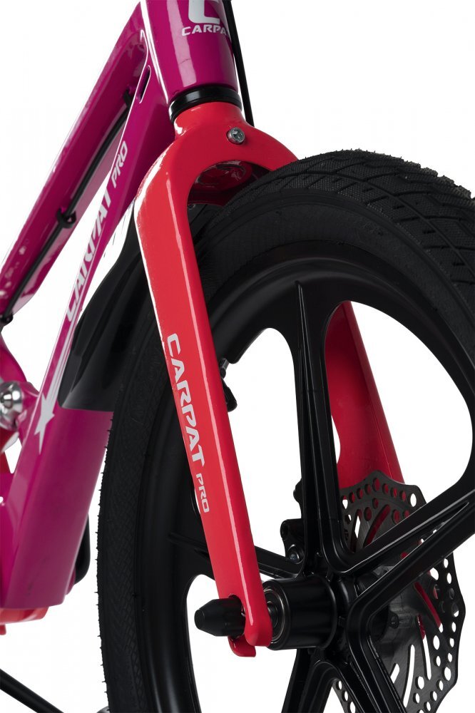 CARPAT Bicicleta pentru copii PRO C18144B 18 inch FucsiaRoz 5-7 ani Cadru aluminiu cu Suspensie Frana spate tambur frana fata V-Brake Aparatoare lant Janta Magneziu Aparatori noroi fataspate Sonerie