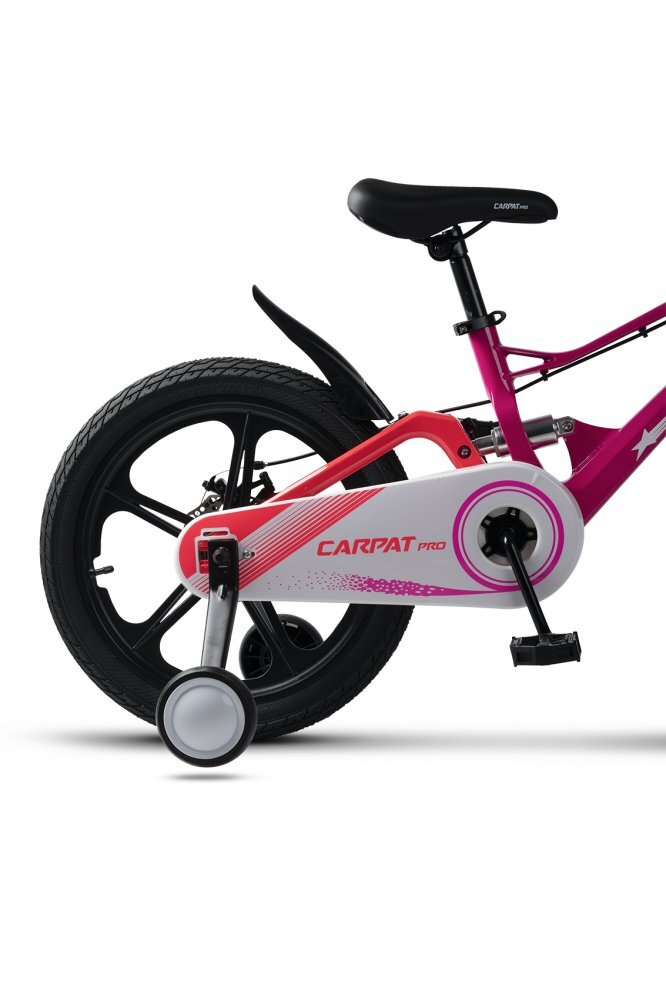CARPAT Bicicleta pentru copii PRO C18144B 18 inch FucsiaRoz 5-7 ani Cadru aluminiu cu Suspensie Frana spate tambur frana fata V-Brake Aparatoare lant Janta Magneziu Aparatori noroi fataspate Sonerie