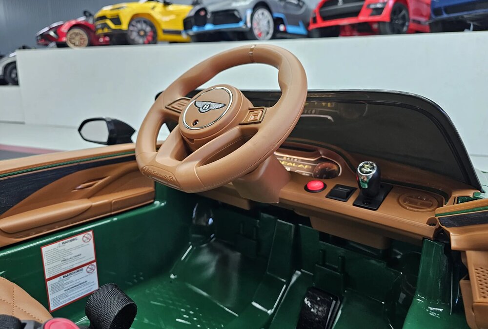 Cars4Kids Masinuta electrica pentru copii Bentley Bacalar Verde Metalic 12V licenta oficiala usi verticale telecomanda 2.4G scaun din piele