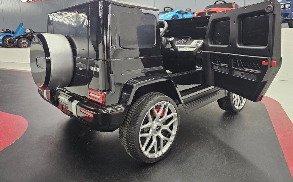 Cars4Kids Masinuta electrica pentru copii Mercedes G63 AMG Negru Metalic 24V 2 locuri licenta oficiala telecomanda 2.4G