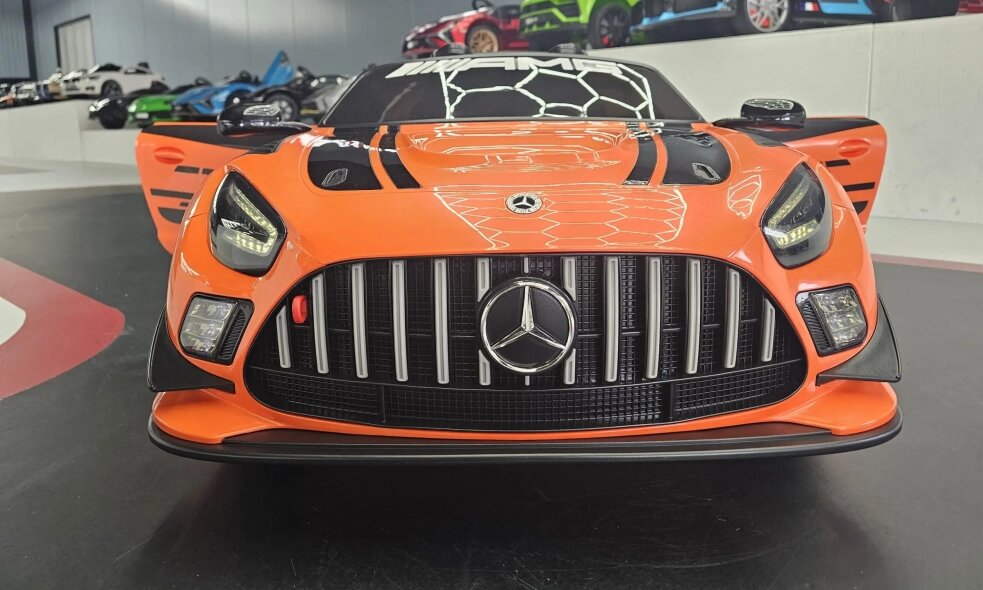 Cars4Kids Masinuta electrica pentru copii Mercedes GT3 AMG Portocaliu 12V licenta oficiala telecomanda 2.4G scaun piele deschidere usi