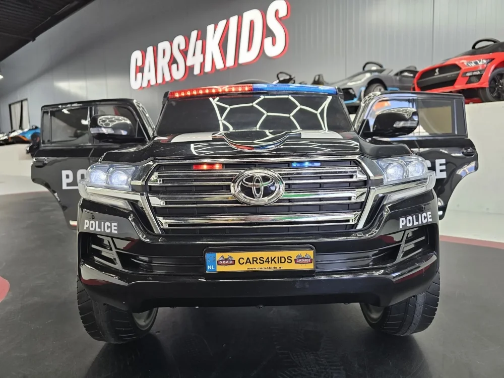 Cars4Kids Masinuta electrica pentru copii Toyota Land Cruiser Police 24V Negru licenta oficiala Toyota girofar Led telecomanda 2.4G 3-5 ani