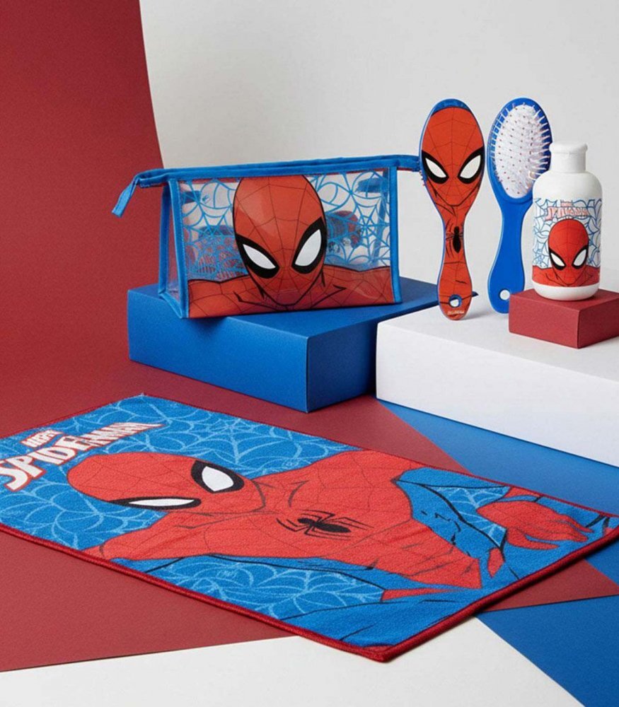 Cerda Geanta cu articole de igiena pentru copii Spiderman