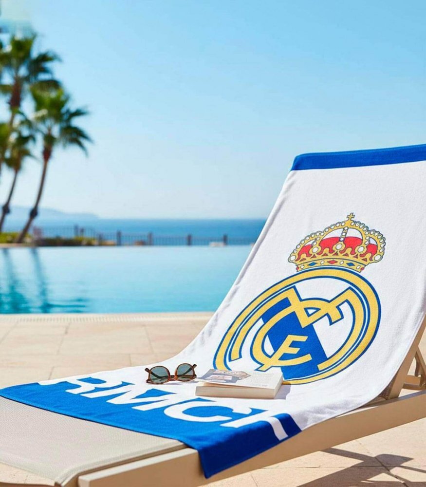 Cerda Prosop de plaja pentru copii 70x140 Real Madrid
