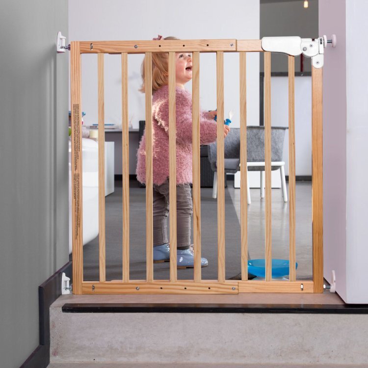Childhome Poarta de siguranta lemn Maestro 73.5-104 cm natural