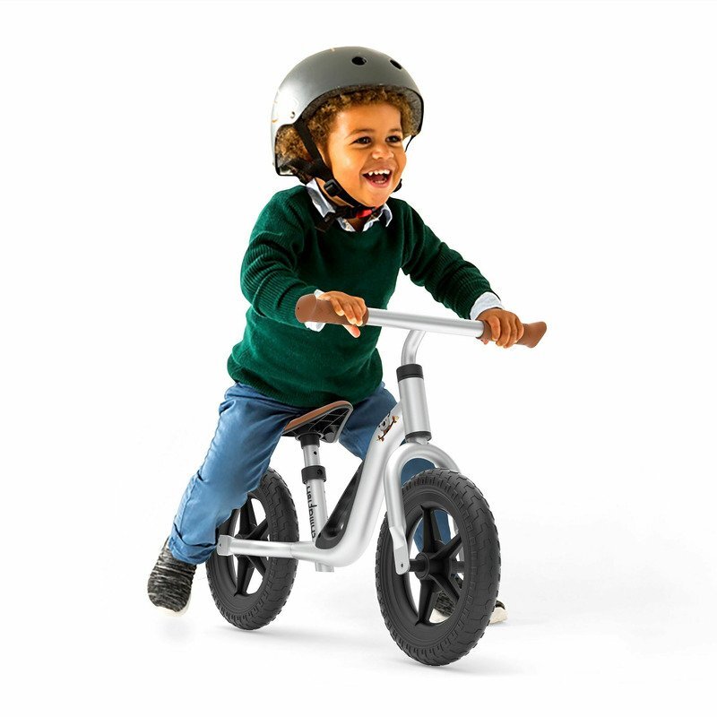 Chillafish Bicicleta de echilibru Charlie Silver Usoara Cu ghidon si sa reglabile Greutate 2.5 Kg Cu roti din spuma EVA 10 inch Pentru 18-48 luni
