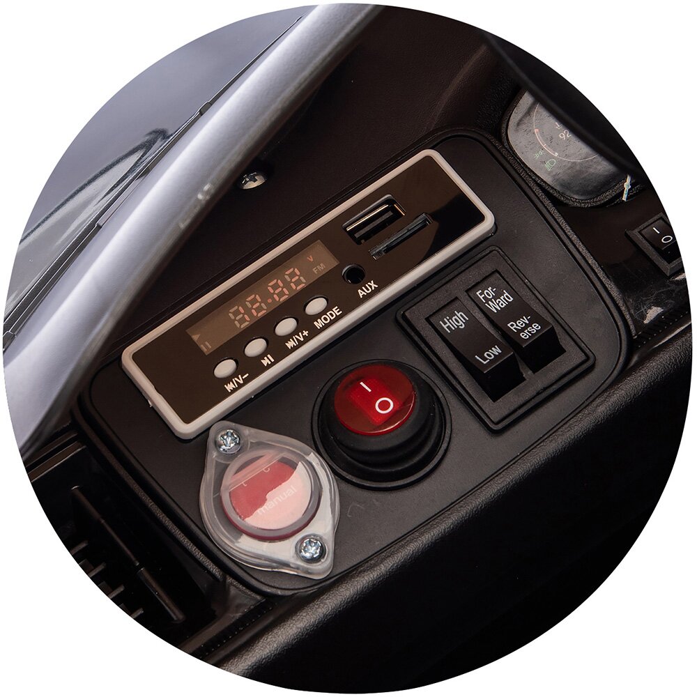 CHIPOLINO Masinuta electrica pentru copii Porsche Cayenne Black cu suspensii usi cu deschidere greutate admisa 30 kg
