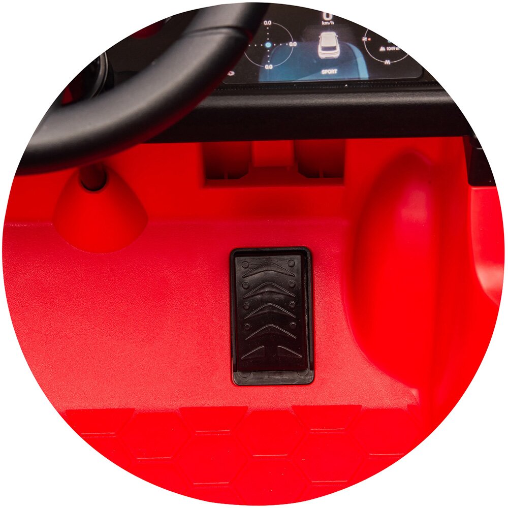 CHIPOLINO Masinuta electrica pentru copii Porsche Cayenne Red cu suspensii usi cu deschidere greutate admisa 30 kg