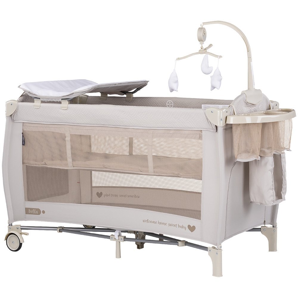 CHIPOLINO Patut pliabil Bella Biscotta cu doua nivele intrare laterala cu fermoar 2 roti cu frane saltea de infasat carusel muzical geanta pentru transport buzunar si organizator accesorii