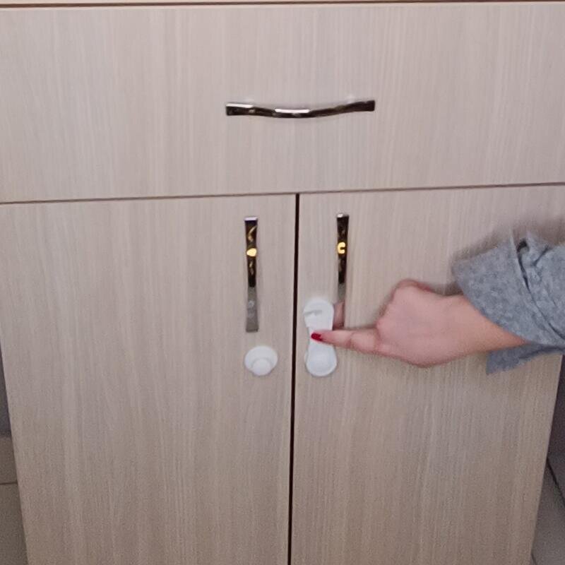 COCCOLLE Set 2 protectii pentru usi si sertare ABS multi