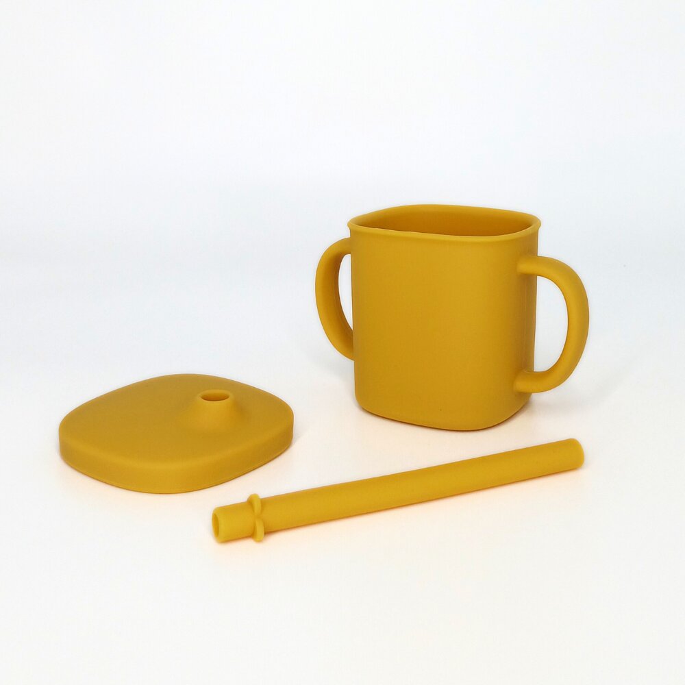Coccorito Cana cu pai si capac din silicon Yellow 180 ml