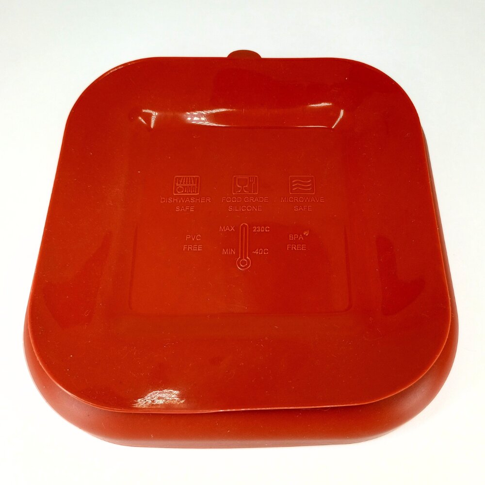 Coccorito Farfurie patrata din silicon compartimentata Red