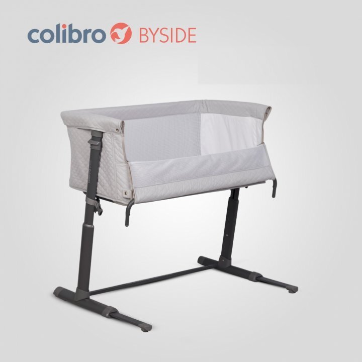 Colibro Patut Co-Sleeper 2 in 1 pentru copii BySide Bassinet cu saltea inclusa inaltime reglabila pe 9 nivele si unghi de inclinare de 30 de grade sistem automat de retractare picioare dimensiune 93 x 58 cm Cloud