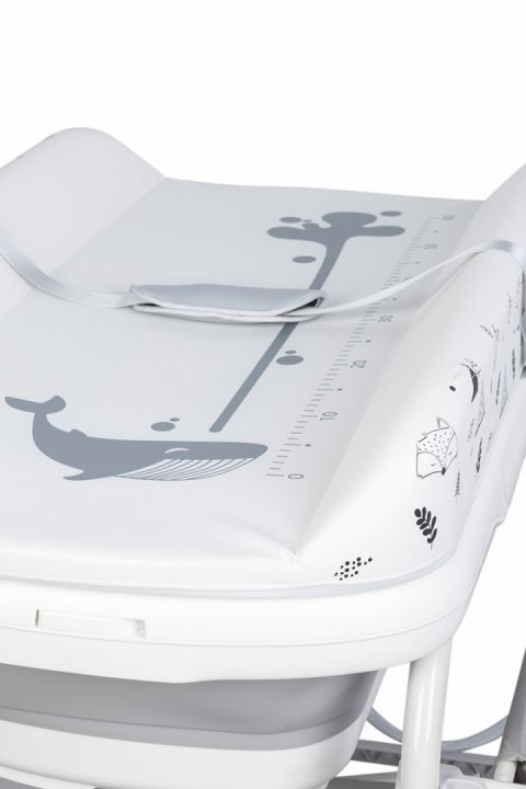 Colibro Set de baie 2 in 1 cu Masuta de infasat si Cadita de baie Flip cu termometru inaltime reglabila doua roti cu frane dimensiune 105 x 84 x 58 cm