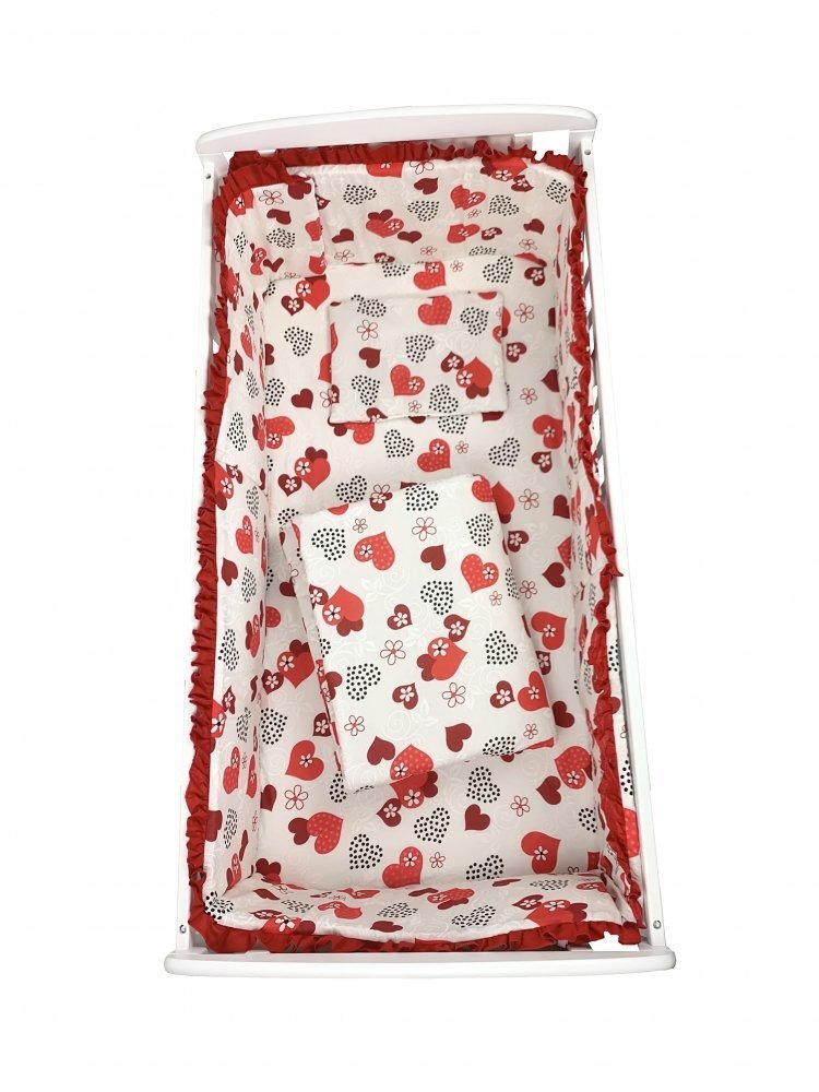 Croitoria Noastra Lenjerie patut cu 5 piese Inimioare cu volanas rosu 120x60 cm