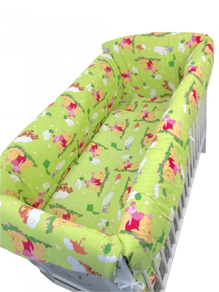 Croitoria Noastra Lenjerie patut cu 5 piese si aparatori Maxi 140x70 cm Winnie pe verde