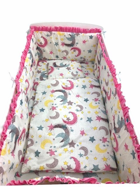 Croitoria Noastra Lenjerie patut cu 5 piese Stelute cu luna roz 120x60 cm