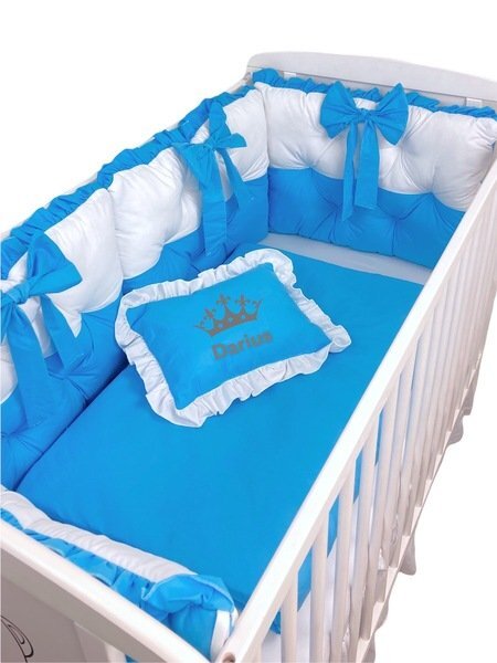 DESEDA Lenjeria de pat Personalizata cu 4 perne aparatori matlasate cearceaf cu volanas pilota si pernuta 140x70 cm albastru turquoise