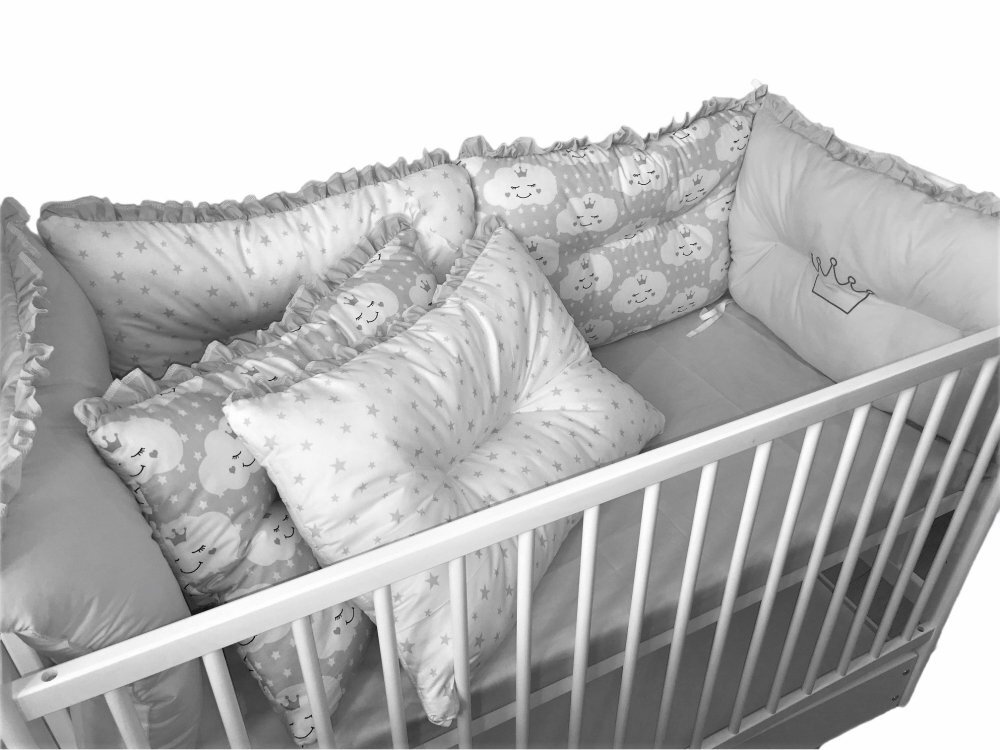DESEDA Lenjerie patut 140x70 cm cu 6 aparatori pufoase cearsaf si paturica gri - norisori - stelute