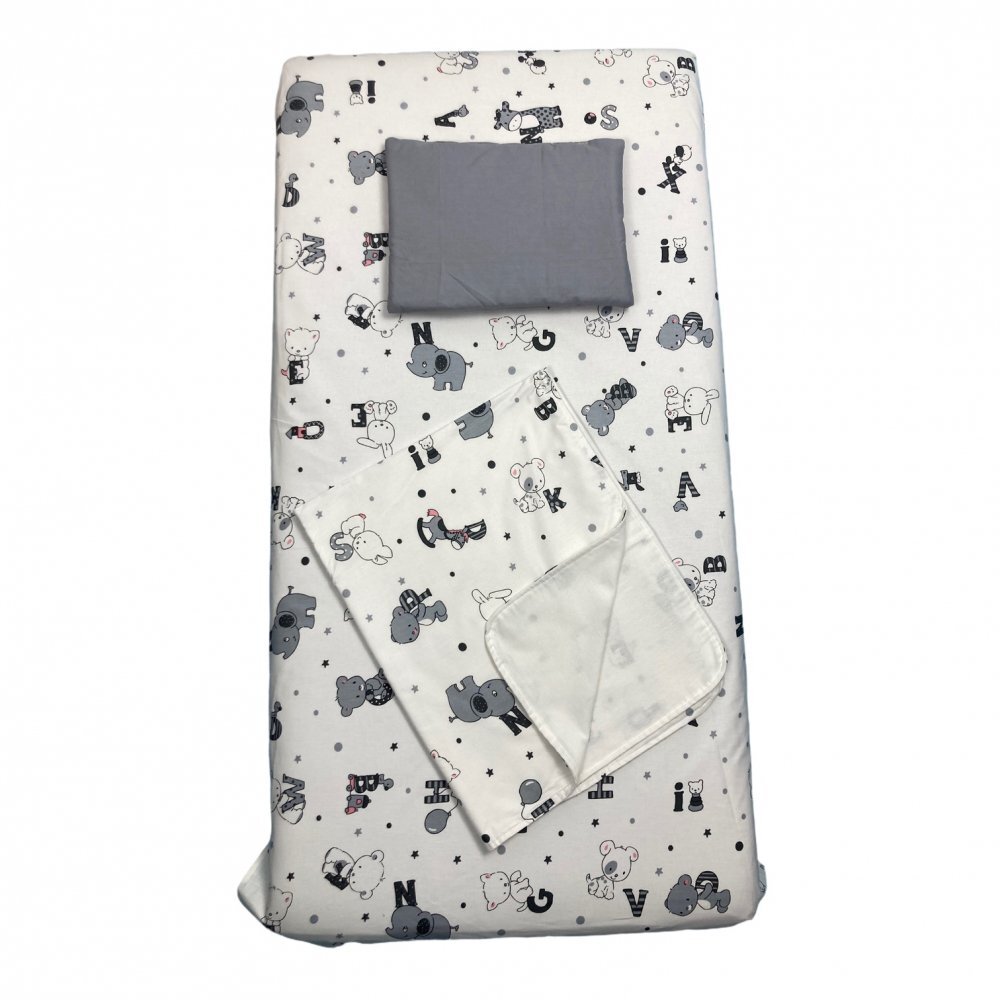 DESEDA Set 3 piese paturica cu cearsaf si pernuta 140x70 cm Litere nazdravane