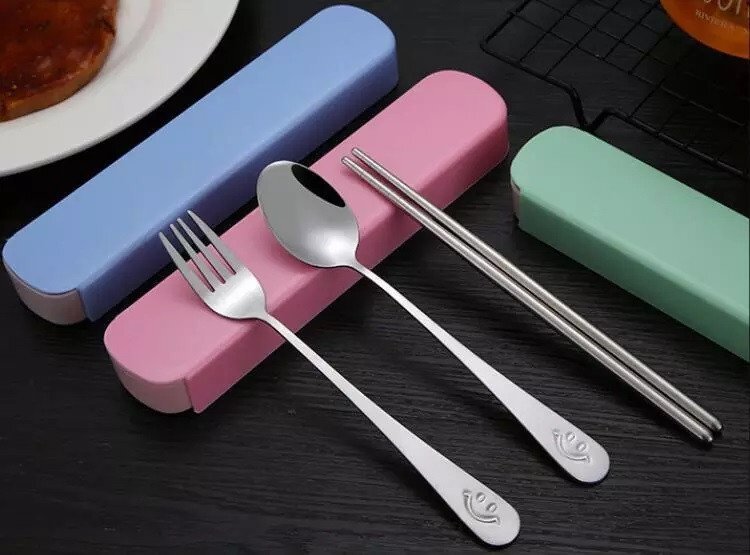 drool Set de tacamuri pentru calatorii Roz