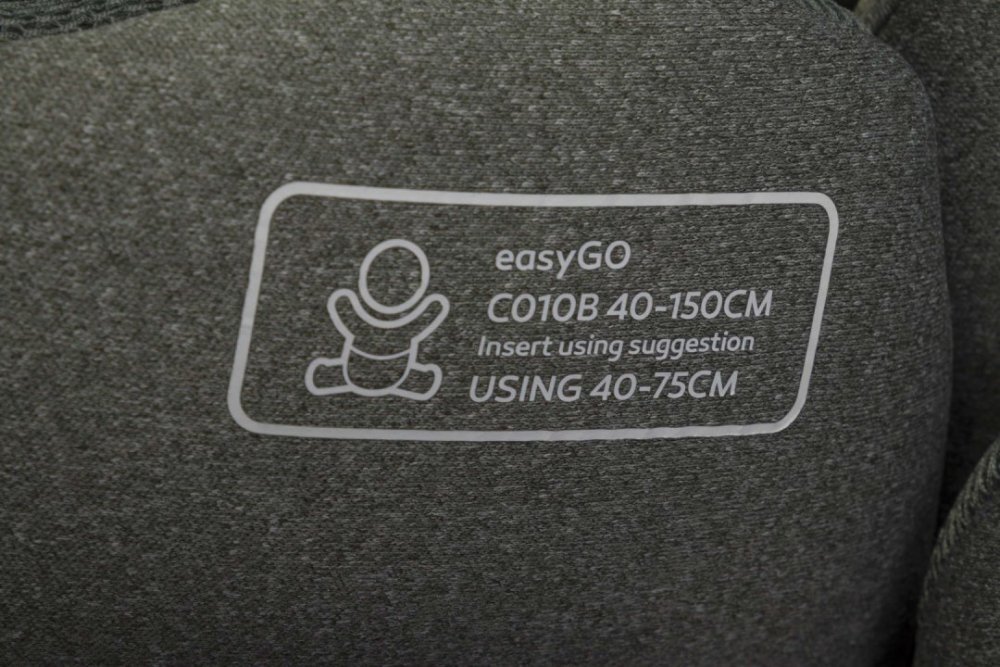 easyGO Scaun auto pentru copii Buz Pro Body Greener 40-150 cm i-Size parte a setului 2 in 1 cu scaunul auto Buz Pro