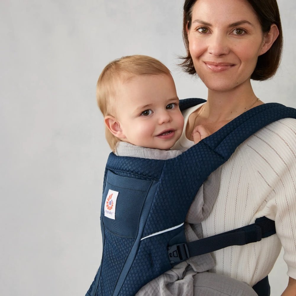 Ergobaby Marsupiu Alta Hip 4 luni-4 ani Midnight Blue 5.5-20.4 kg