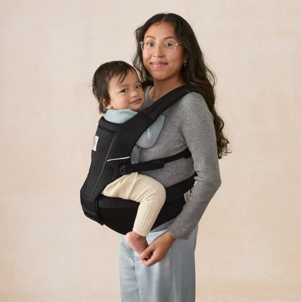 Ergobaby Marsupiu Alta Hip 4 luni-4 ani Onyx Black 5.5-20.4 kg