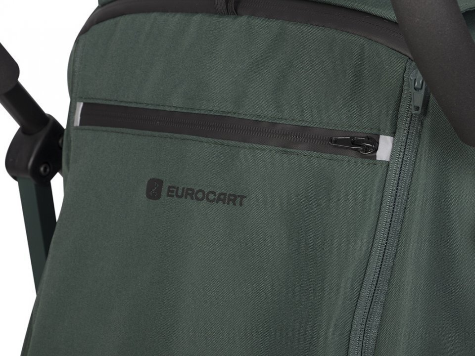 Euro-Cart Carucior sport Euro Cart Ezzo cu pliere tip umbrela pozitie de somn si parasolar XXL Jungle spatar reglabil in 3 pozitii dotat cu husa de picioare roti cu suspensii