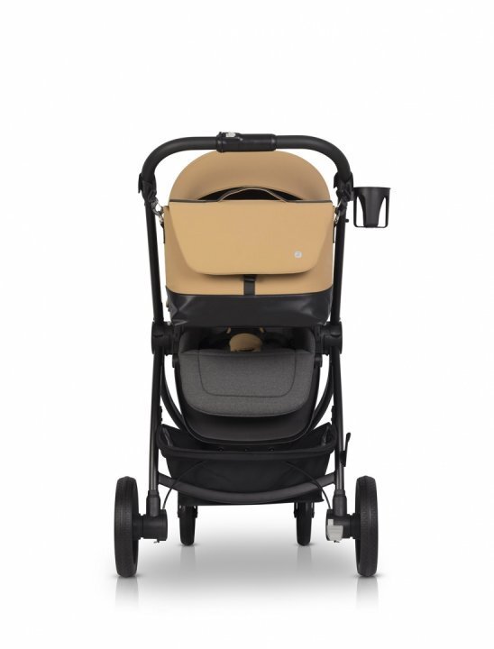 Euro-Cart Geanta multifunctionala pentru mamici Euro Cart compatibila carucioarelor Corso si Crox cu un compartiment si buzunare impermeabila si complet rigida dimensiune 44 x 27 x 14 cm Camel