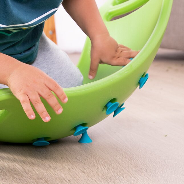 Fat Brain Toys Jucarie de echilibru si distractie Teeter Popper verde