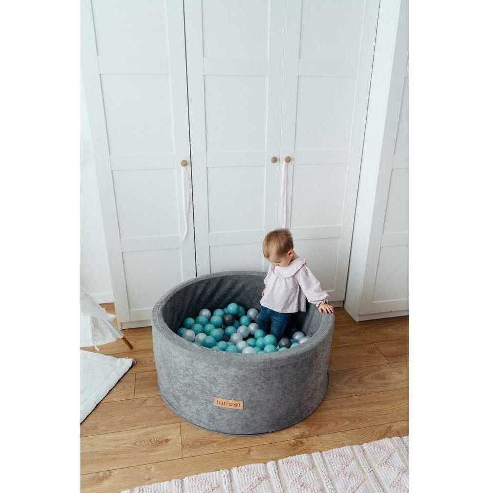 Flumi Set 200 bile din plastic colorate alb albastru gri 7 cm