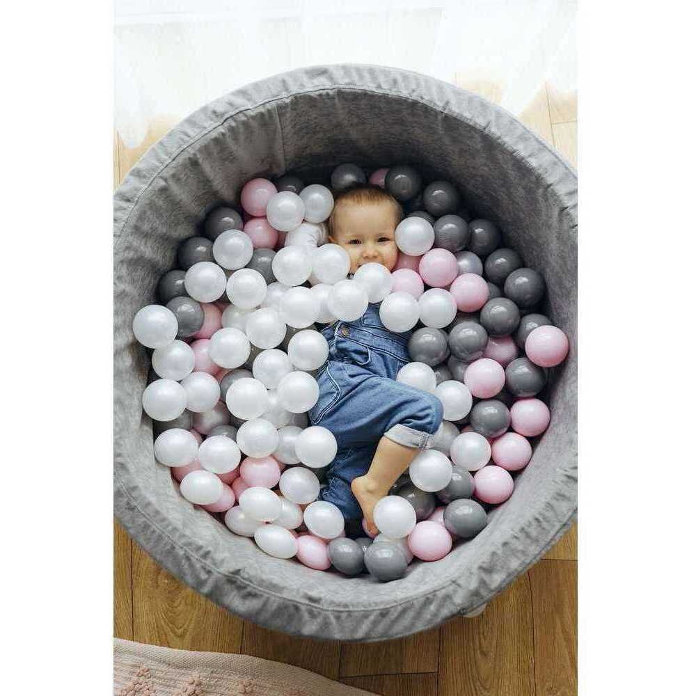 Flumi Set 200 bile din plastic colorate alb roz gri 7 cm