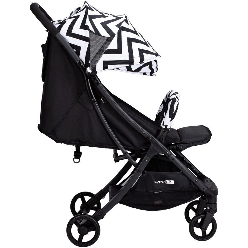 FreeON Carucior sport Solo Pliabil tip troler Tehnologia inovatoare One-Hand Folding Greutate 6 kg Cu capotina UPF 50+ Pliere compacta pentru avion Standard de siguranta EN 1888-12018 BlackWhite