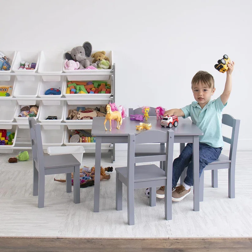 Ginger Home Set masuta cu 4 scaunele din lemn Grimargini rotunjitedesign scandinav elegantpotrivit pentru luat masaactivitatitemegradinitaafter school