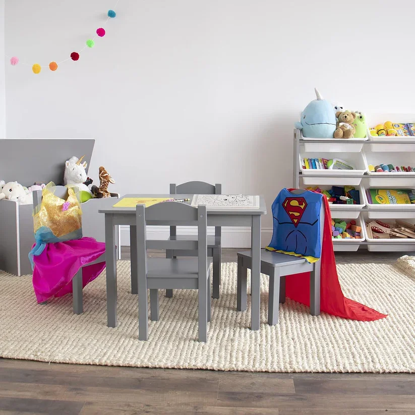 Ginger Home Set masuta cu 4 scaunele din lemn Grimargini rotunjitedesign scandinav elegantpotrivit pentru luat masaactivitatitemegradinitaafter school