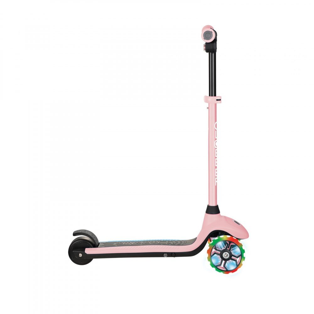 Globber Trotineta E-Motion 4 ghidon reglabil pe inaltime roti cu LED motor 80W autonomie 8-10 km culoare roz