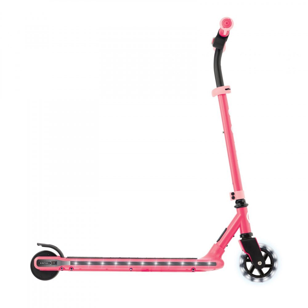 Globber Trotineta electrica E-Motion 6 Roz autonomie 8-10 km motor 80W ghidon reglabil lumini Led greutate admisa 50 kg